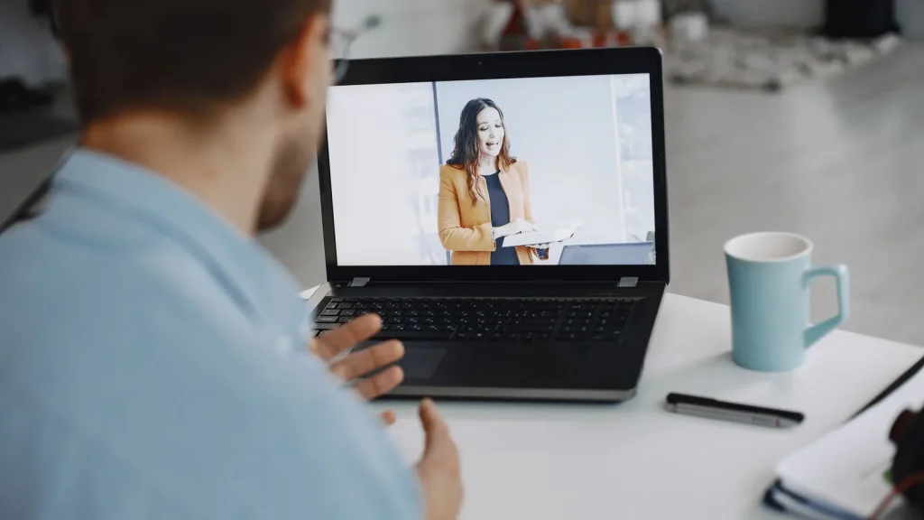 Avis sur LinkedIn Learning pour formation continue