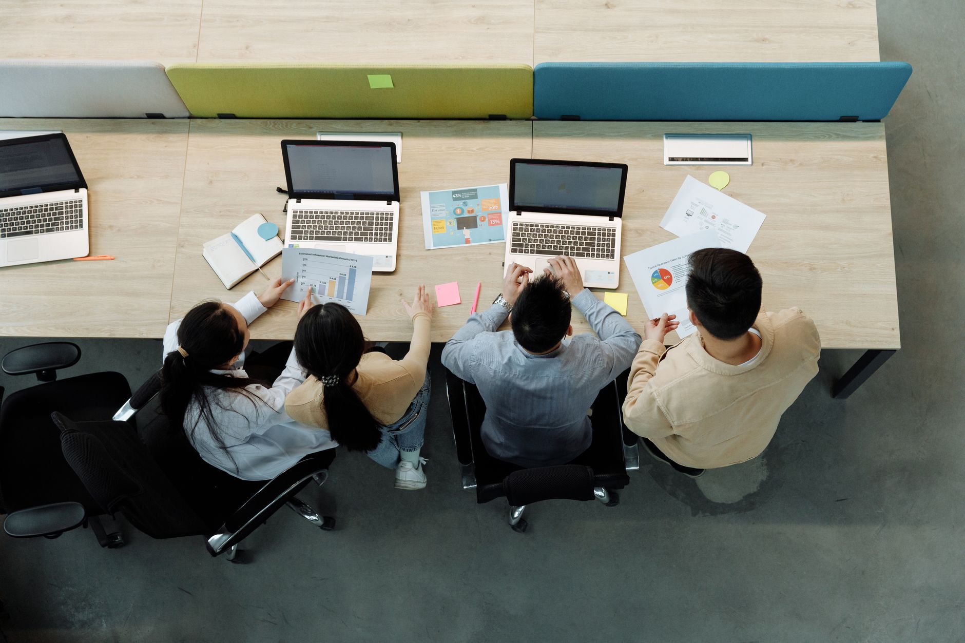 Salons de l'emploi : une opportunité clé pour booster votre carrière